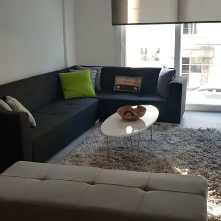 Апартаменты Cozy Flat In The Heart Of North --- 55-1