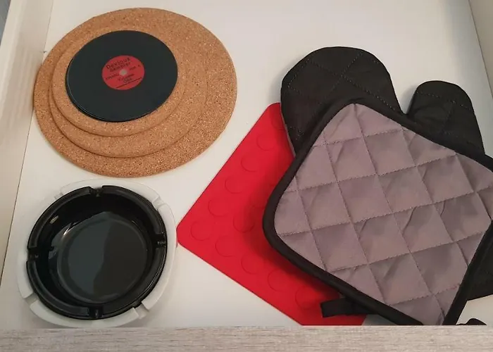 Cozy Flat In The Heart Of North --- 55-1