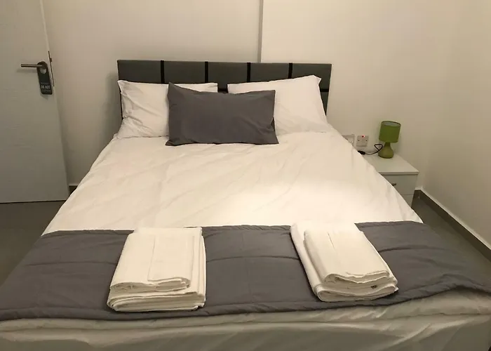 Cozy Flat In The Heart Of North --- 55-1 Διαμέρισμα