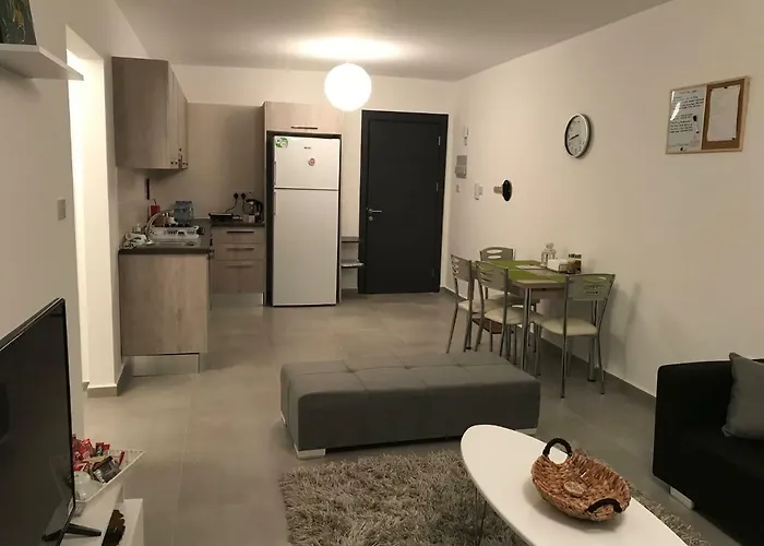 Διαμέρισμα Cozy Flat In The Heart Of North --- 55-1