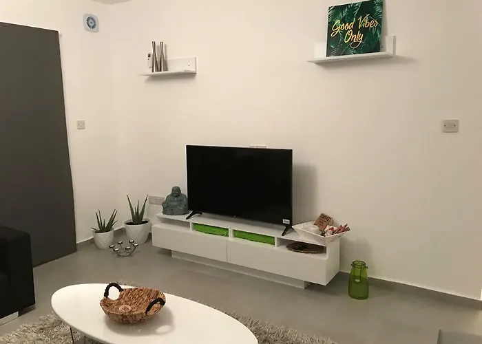 Cozy Flat In The Heart Of North --- 55-1 Διαμέρισμα