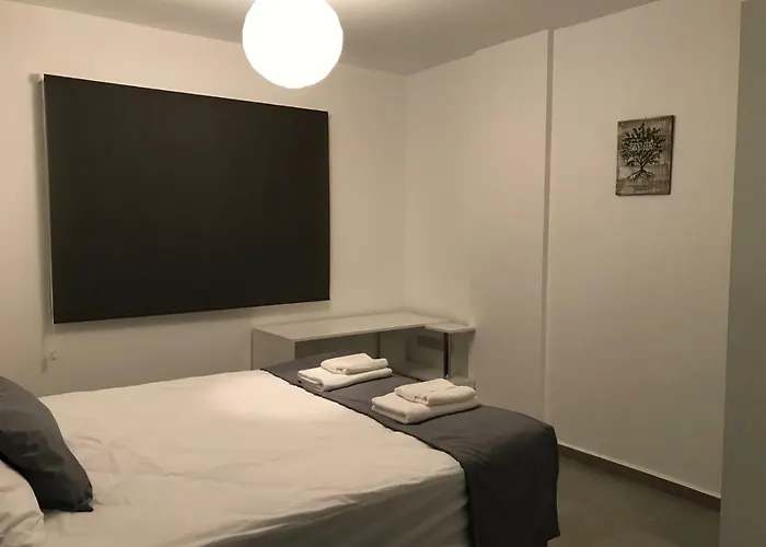 Διαμέρισμα Cozy Flat In The Heart Of North --- 55-1 *