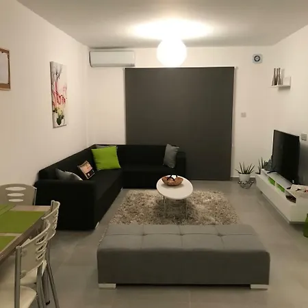 Cozy Flat In The Heart Of North --- 55-1 Apartment Nicosia