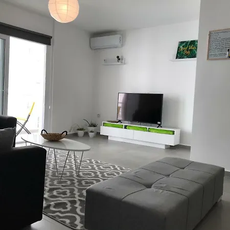 Cozy Flat In The Heart Of North --- 55-1 * Nikozja