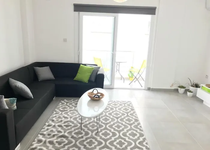 شقة Cozy Flat In The Heart Of North --- 55-1