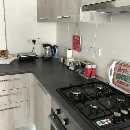 Cozy Flat In The Heart Of North --- 55-1 Apartament