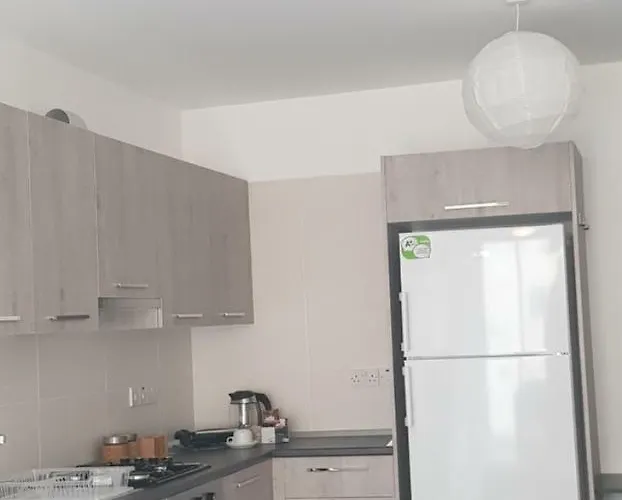 Cozy Flat In The Heart Of North --- 55-1 *