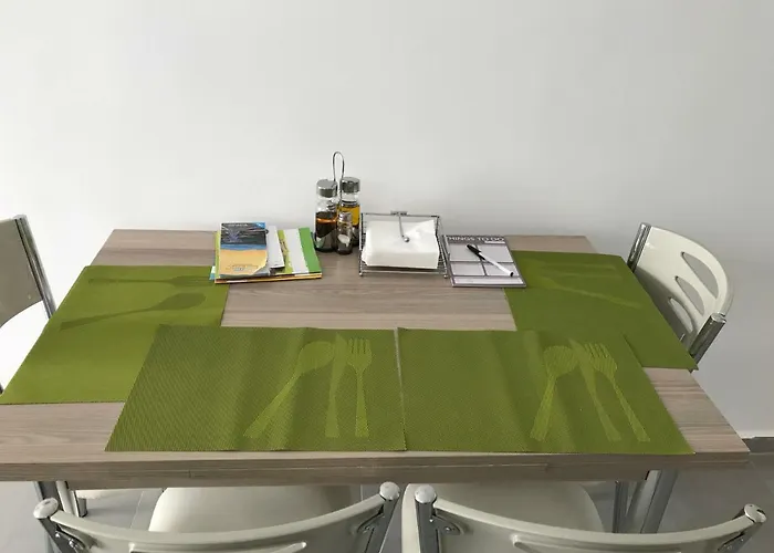 Cozy Flat In The Heart Of North --- 55-1 דירה ניקוסיה